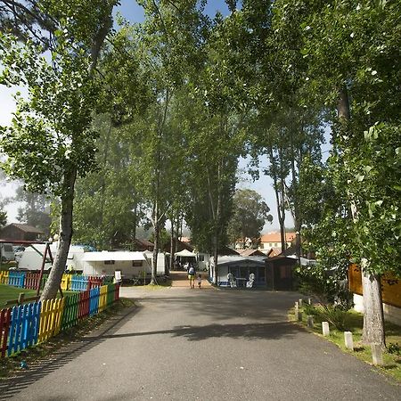 Готель Camping Cachadelos Саншеншо Екстер'єр фото