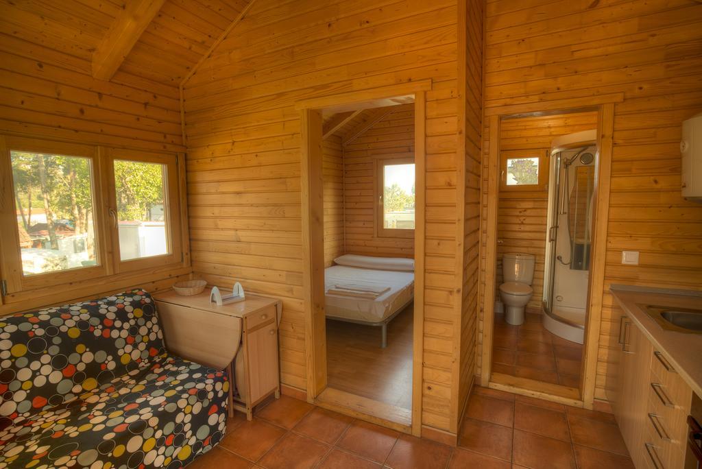 Готель Camping Cachadelos Саншеншо Екстер'єр фото