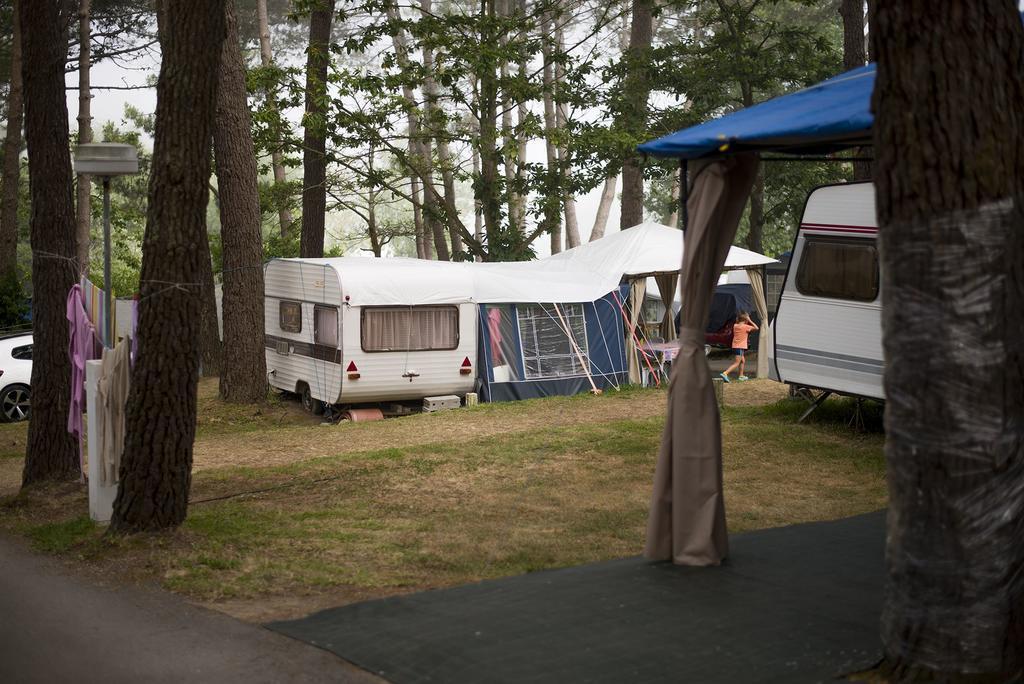 Готель Camping Cachadelos Саншеншо Екстер'єр фото